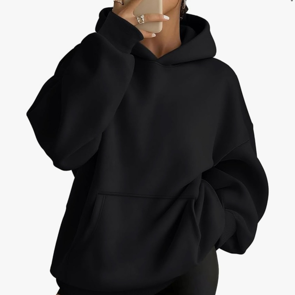 Automet Amazon Black Hoodie